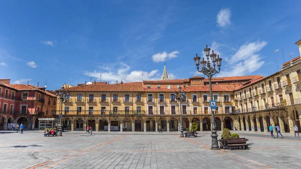 Färgstarka Historiska Byggnader Plaza Mayor Leon Spanien — Stockfoto