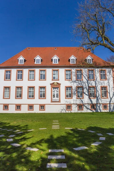 Fachada del edificio Amt Reckenberg en Wiedenbruck — Foto de Stock