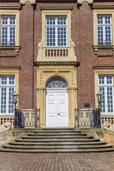 Entrance to the historic castle in Nordkirchen — Stock Photo, Image