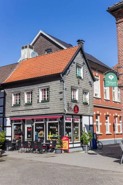 Kleines Café in der Altstadt von Werne — Stockfoto