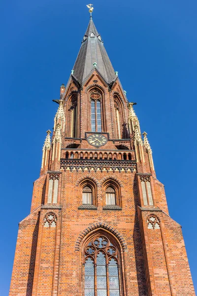 Tour de l'église St. Pauls à Schwerin — Photo