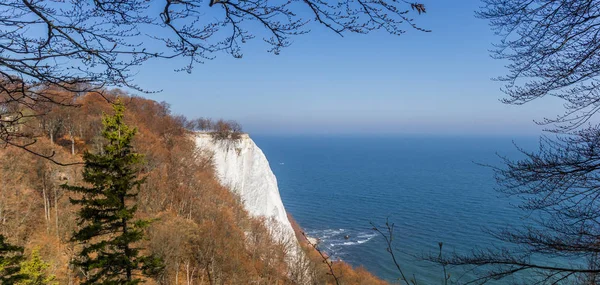 Panorama of the famous white cliff Konigsstuhl in Jasmund Nation — Stock Photo, Image