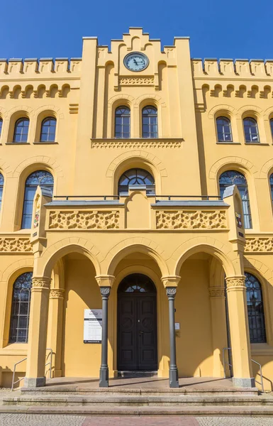 Yellow facade of the historic town hall in Wismar — Stock Photo, Image