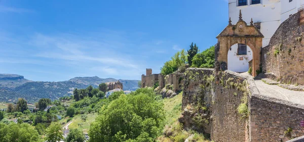 Panorama Antiga Muralha Cidade Montanhas Circundantes Ronda Espanha — Fotografia de Stock