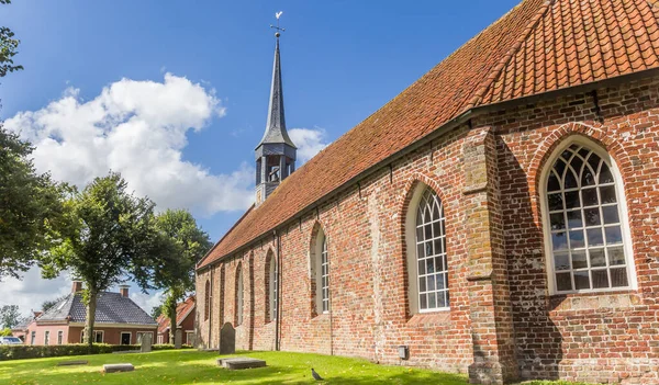 Panorama Zabytkowego Kościoła Centrum Miejscowości Niehove Holandia — Zdjęcie stockowe