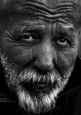 Yakışıklı bir adamın portresi.