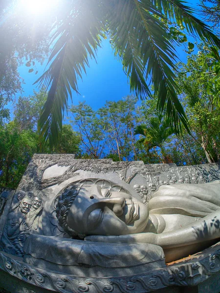 Vietnam 'daki Buda Anıtı