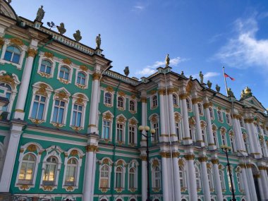 Saint Petersburg'daki Hermitage görünümüne 