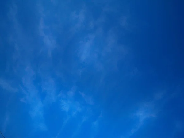 Beautiful Blue Summer Sky Light Clouds — Stock Photo, Image