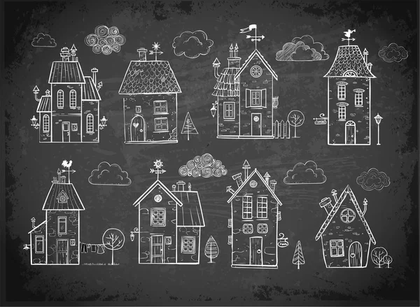 Mignonnes Maisons Doodle Sur Fond Tableau Noir Illustration Vectorielle — Image vectorielle