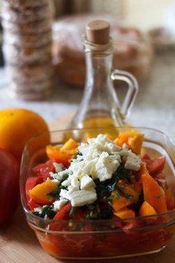  Mutfak yaz peynirli salata için malzemeler kesme