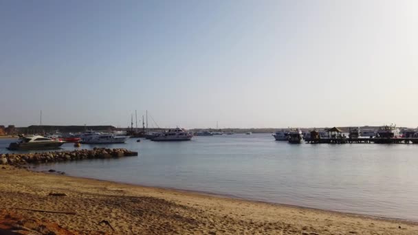 Barcos Vela Muita Marina Esta Geralmente Atração Turística Mais Popular — Vídeo de Stock