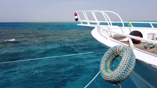 Açık Denizde Yat Yelken Yelkenli Tekne Yatçılık Videosu Yelken Videosu — Stok video