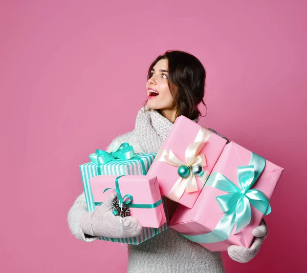 Noel hediye ile bir güzellik genç kız