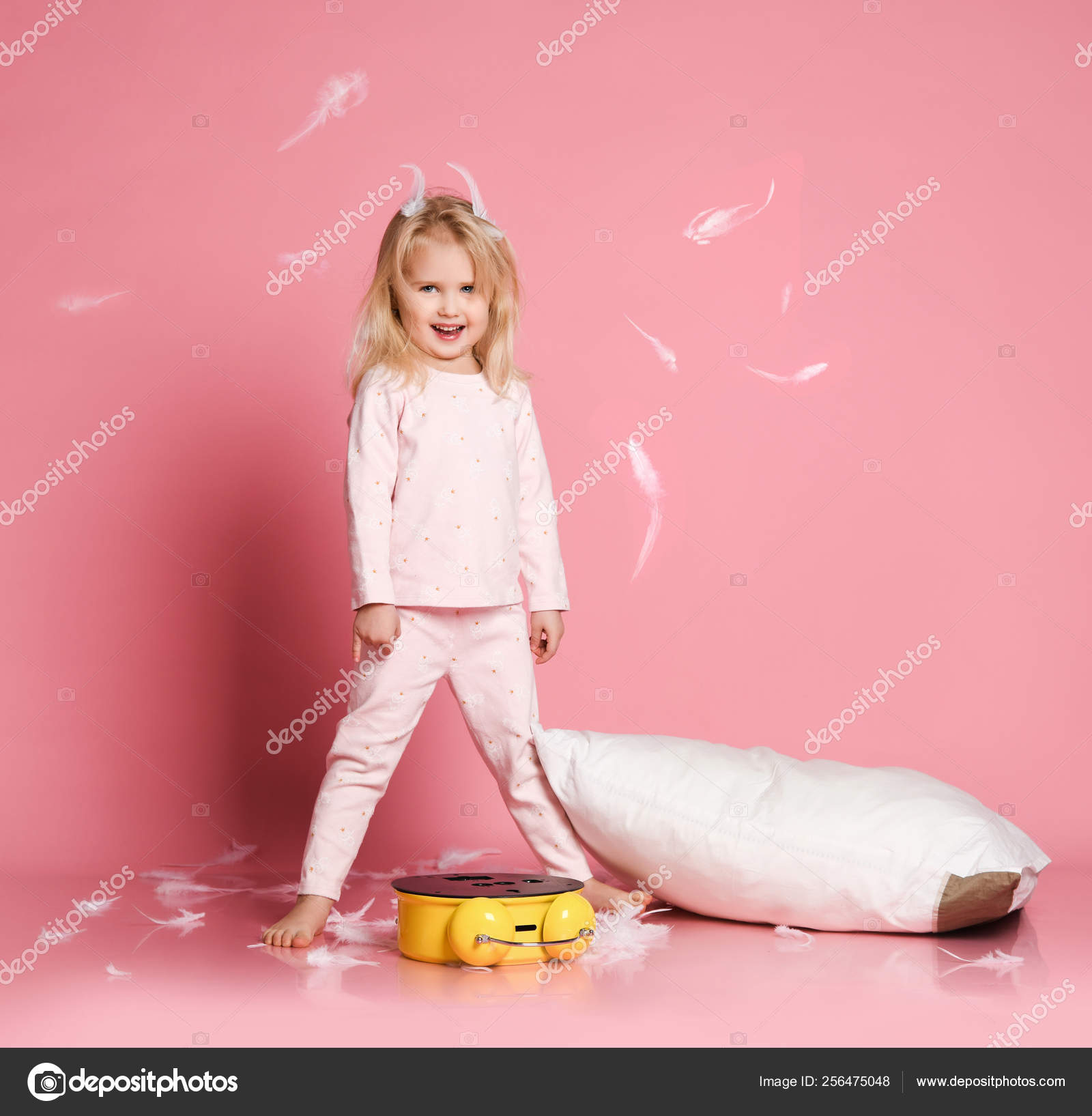 Dream Studio Young Cute Models Dream Studio Young Cute Models