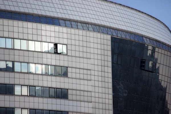 Immeuble Moderne Plusieurs Étages Gratte Ciel Construction Une Maison Verre — Photo