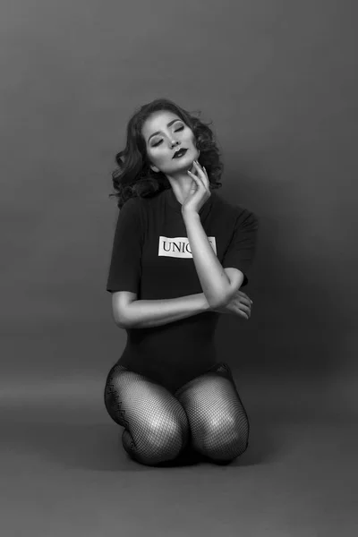 Şehvetli kadın ince