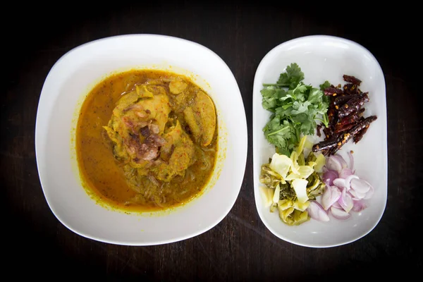 Khao Soi Sopa Macarrão Com Leite Coco Cozinha Tailandesa Norte — Fotografia de Stock