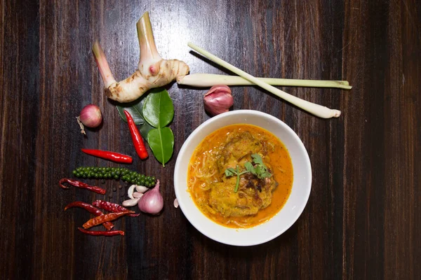 Top View Curried Noodle Soep Met Kip Khao Soi Recept — Stockfoto