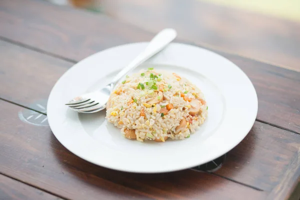 Arroz Frito Com Legumes Salsicha — Fotografia de Stock