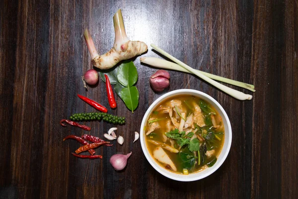 Porc Chaud Épicé Avec Tamarin Soupe Aux Herbes Thaïlandaises Sur — Photo