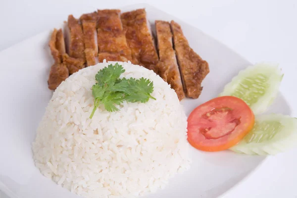 Sayuran dan dada ayam panggang dengan nasi melati thai di — Stok Foto