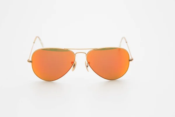 Havacı Güneş Gözlükleri Beyaz Arkaplanda Izole Edildi — Stok fotoğraf