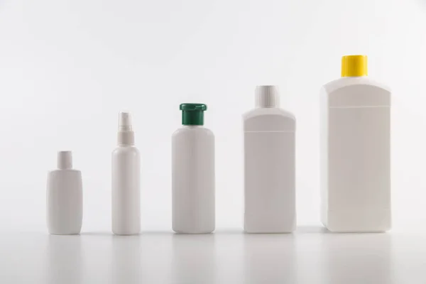 Zestaw Produktów Kosmetycznych Białym Tle Pakiet Kosmetyczny Kolekcji Pianki Szampon — Zdjęcie stockowe