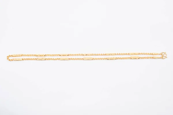 Guld Kedja Halsband Isolerad Vit Bakgrund — Stockfoto