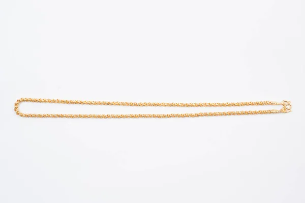 Gouden Ketting Geïsoleerd Witte Achtergrond — Stockfoto