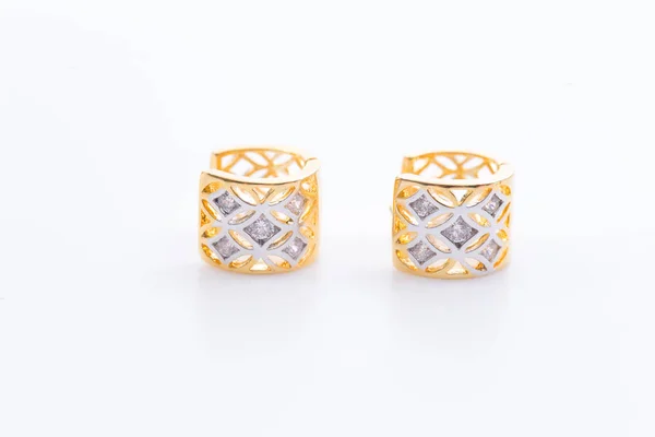 Fülbevaló Arany Karika Fülbevaló Gyémántokkal Fehér Háttér — Stock Fotó