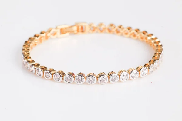 Hermosa Pulsera Oro Con Diamantes —  Fotos de Stock