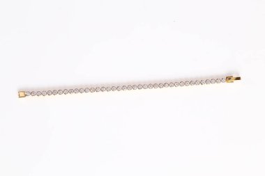 Elmas ile güzel altın Bilezik.