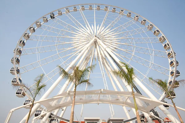 Bangkok Tayland - 30 Ekim Ferris Wheel in Asiatique Alacakaranlık Saati, 29 Ekim 2015 Bangkok Tayland 