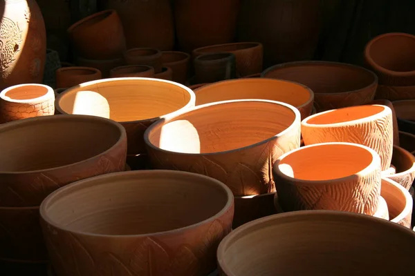 Thai Earthenware Handmade Carved Pots Arranged Pattern Thai Art — Stock Photo, Image