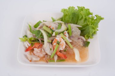 Baharatlı Tayland salatası vermicelli, Tayland yemeği karidesli Vermicelli