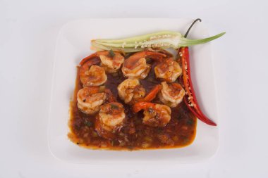 Demirhindi soslu kızarmış karides.