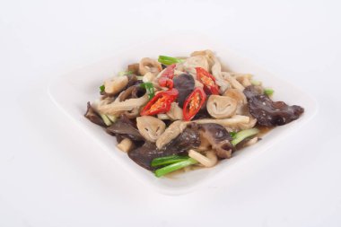 Kızarmış mantar ve istiridye sosu.