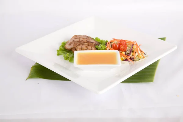 Vepřový Steak Grilované Steaky Zeleninový Salát — Stock fotografie