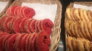 Kabuklu fırın ürünleri