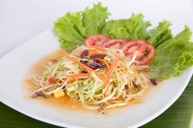 Tahıl ve sebzeli taze salata. Sağlıklı yemek..