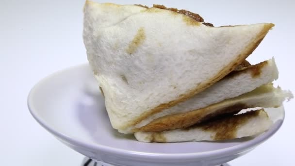 Japonés cerdo Cutlet desayuno sándwich. — Vídeo de stock