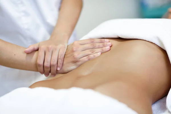 Hands Massaging Female Abdomen Therapist Applying Pressure Belly Woman Receiving — Stock Photo, Image