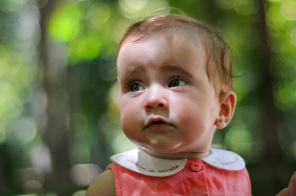 Close Portrait Six Months Old Baby Girl Looking Something Outdoors — Stock Photo, Image