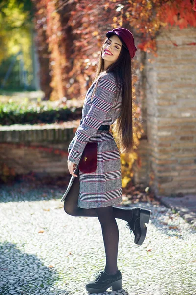 Espanha Andaluzia Granada Menina Bonita Nova Com Cabelos Muito Longos — Fotografia de Stock