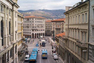 Rating Doğum Via Goldoni Trieste, İtalya