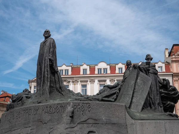 Jan Hus Memorial na Staroměstském náměstí, Praha — Stock fotografie