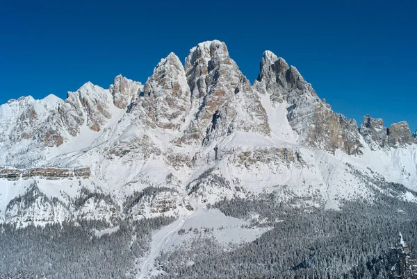Гора Монте-Крісталло, Засніжена, Кортіна д'Ампеццо — стокове фото
