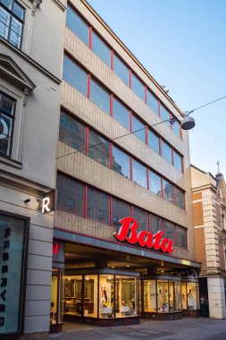 Brno 'daki Bata İnşaat Ayakkabısı Dükkanı, Çek Cumhuriyeti Modernisti veya Fonksiyonist Bina Cephesi veya Pencereli ve Girişli Dış