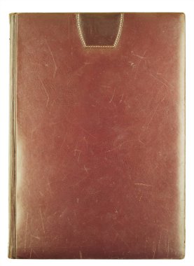 Beyaz arkaplanda kahverengi deri defter izole edilmiş.
